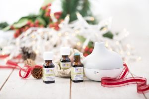 Aura Cacia Frankincense, Lemon and Myrrh Essential Oils Recipe with Diffuser | Vitacost.com/Blog