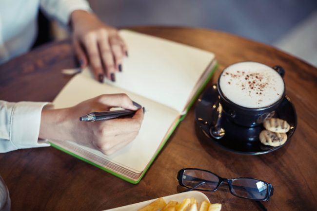 Writing in a Food Journal to Create Healthy Habits | Vitacost.com/Blog 