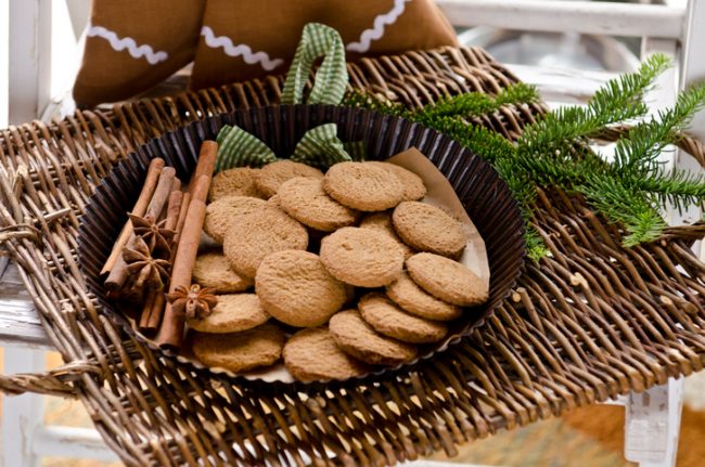 Gluten-Free & Vegan Recipe: Gingerbread Cookies Gingerbread cookies in brown bowl #glutenfree #vegan #recipe | Vitacost.com/blog