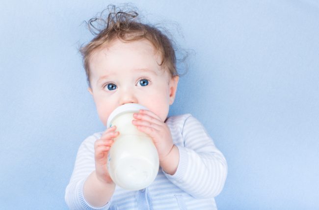 cleaning baby bottles