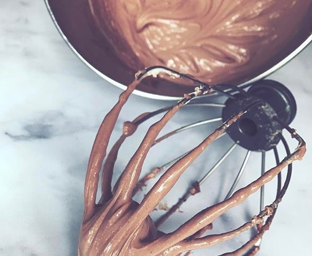 Mixing Bowl & Mixer Paddle Covered in Chocolate Cream Cheese Frosting #protein| Vitacost.com/blog
