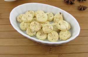Vegan White Chocolate Cups in White Bowl | Vitacost.com/blog
