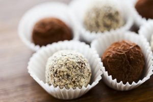 Homemade Chocolate Truffles Covered in Cacao Powder and Graham Cracker Crumbs | Vitacost.com/Blog