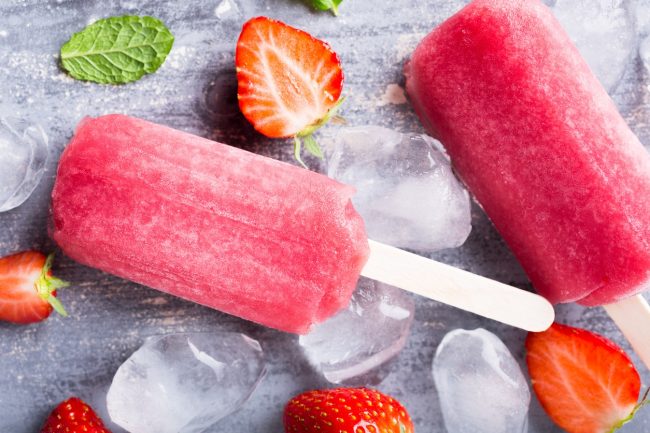 Homemade Strawberry Green Tea Ice Pops | Vitacost.com/Blog