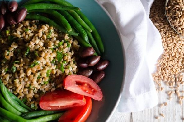 Vegetarian Nicoise Salad with Farro | Vitacost.com/blog