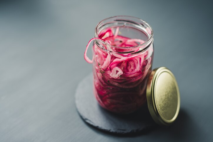 The Vegan Guide to Making Quick Pickles Homemade Pickled Red Onions in Mason Jar | Vitacost.com/Blog