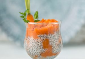 Overnight Quinoa Breakfast in Glass with Pureed Carrots | Vitacost.com/blog