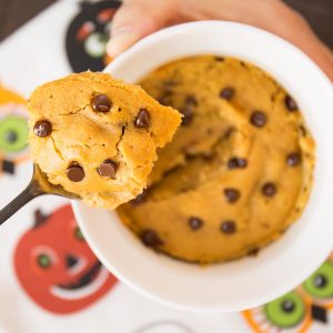 Breakfast in a Mug: Woman Scoops a Spoonful of Pumpkin-Chocolate Chip Muffin | Vitacost.com/blog