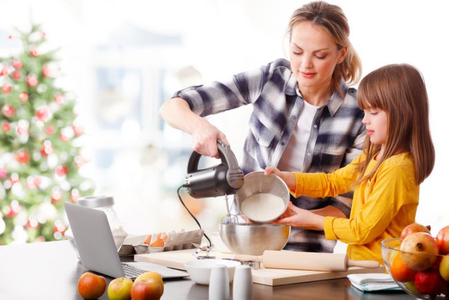 Mother & Daughter Doing Holiday Baking | Vitacost.com/blog