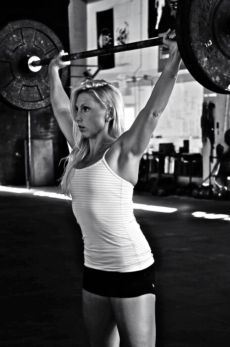 Fitness Trainer Kyra Williams in Gym | Vitacost.com/Blog