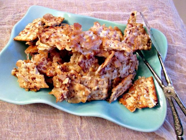 Homemade Coconut-Almond Matzo Snack Mix for Passover | Vitacost Blog