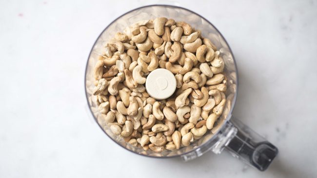ALT-in-post-3=How to Make Homemade Cashew Butter, Step 3: Add Coconut Oil, Syrup & Cinnamon and Blend Again | Vitacost.com/blog