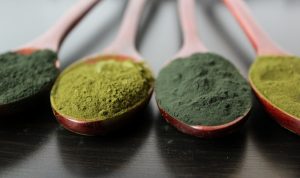 Spoonfuls of Spirulina, Chlorella and Other Green Powders | Vitacost.com/Blog