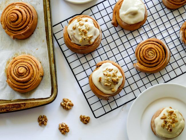 Easy Homemade Vegan Cinnamon Rolls on Wire Cooling Rack | Vitacost.com/Blog