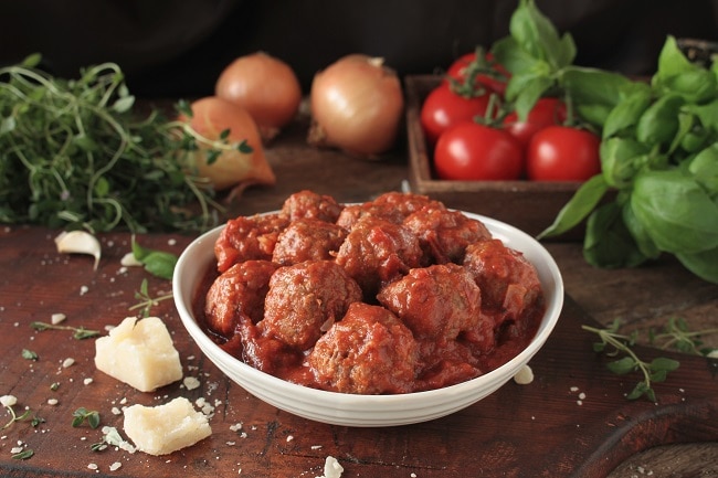 Slow Cooker Italian Meatballs Recipe  Italian Meatballs in White Bowl | Vitacost.com/blog