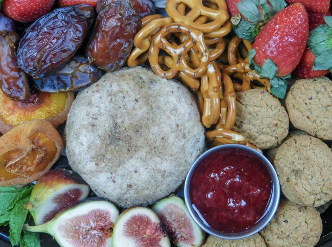 Homemade Pecan-Chocolate Chip Dessert Dip with Strawberry Jam | Vitacost.com/Blog
