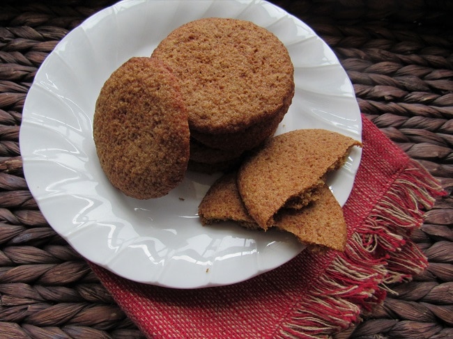 Crispy Cardamom-Lemon Cookies (Gluten-Free) Homemade Gluten-Free Crispy Cardamom-Lemon Cookies | Vitacost.com/Blog