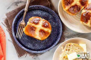 Homemade Vegan Hot Cross Buns | Vitacost.com/Blog