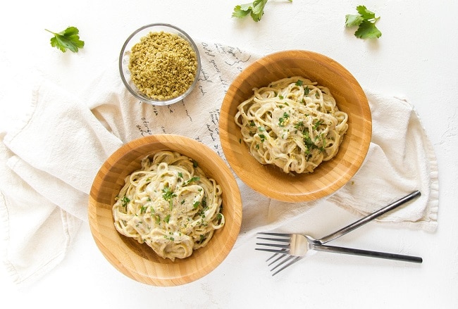 Vegan Fettuccine Alfredo in Wood Bowls | Vitacost.com/blog