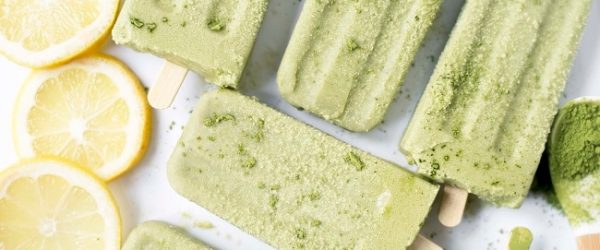 Matcha Popsicles on White Plate with Lemon Slices | Vitacost.com/blog