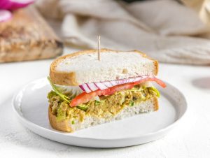 Curry Lentil Salad on Sandwich Bread | Vitacost.com/blog