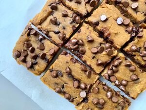 pumpkin chocolate chip bars