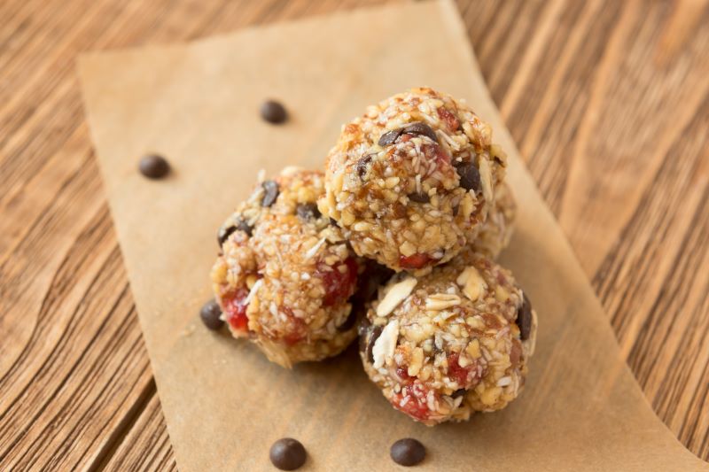 Rolled oats, cranberries and chocolate chips in a dessert ball