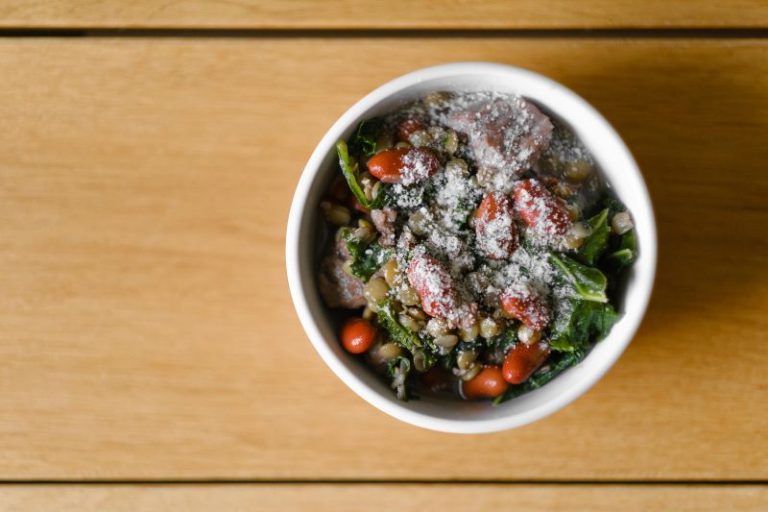 Turkey Sausage, Lentil and Kale Soup