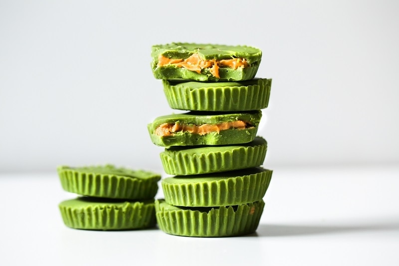 https://www.vitacost.com/blog/wp-content/uploads/2020/04/Matcha-White-Chocolate-Peanut-Butter-Cups-1.jpg