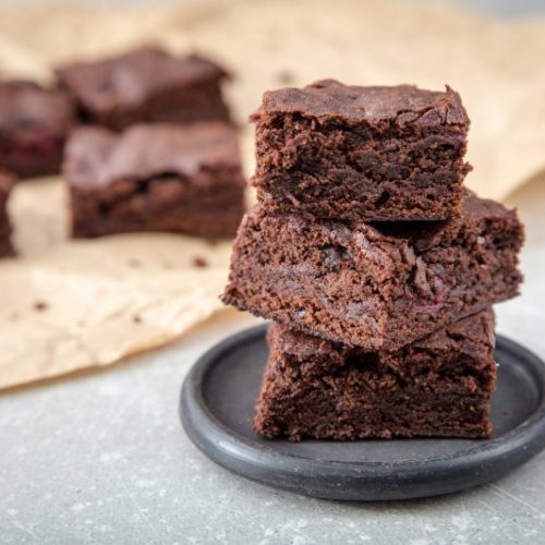 3 Chewy Molasses Bars Stacked | Vitacost Blog