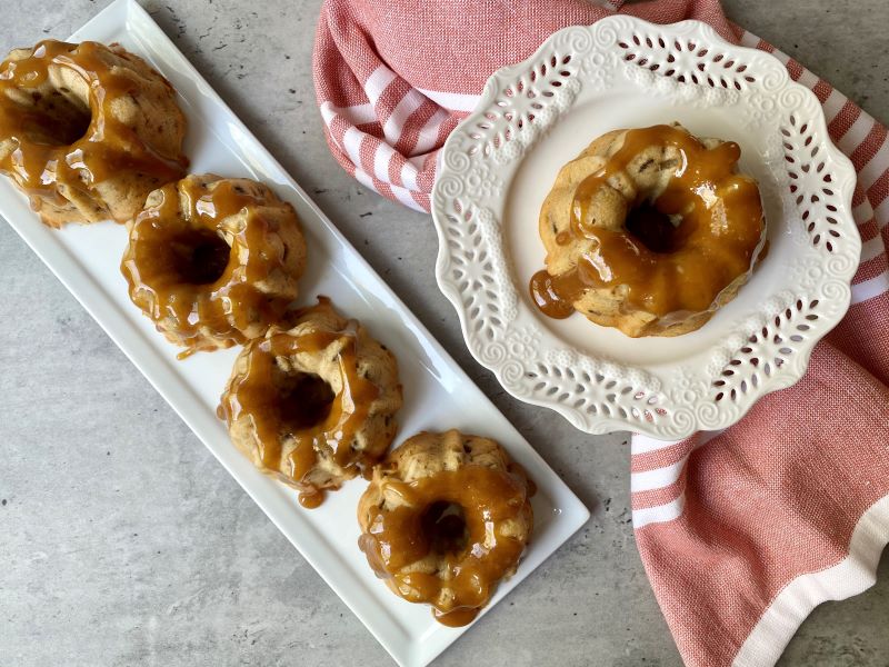 Figgy Pudding Recipe: Mini Bundt Cakes topped with Caramel Sauce
