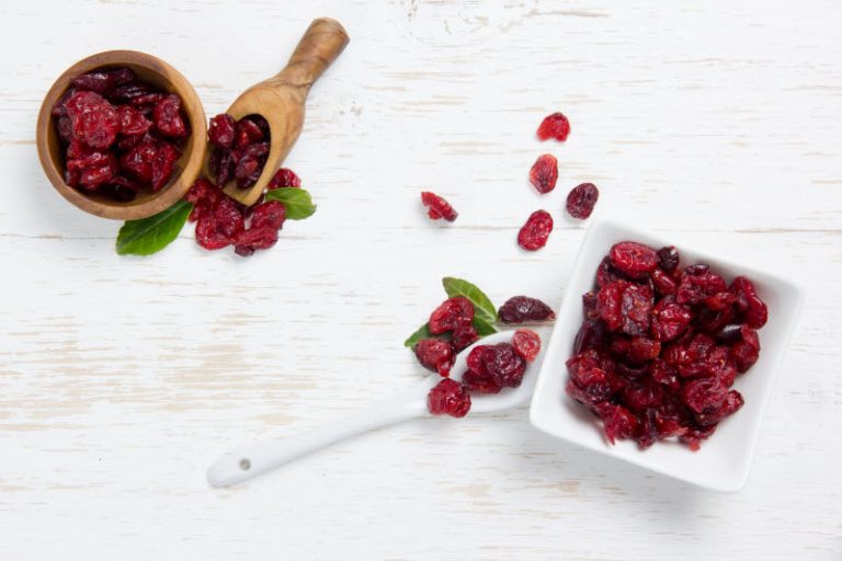 How to Dry Cranberries (Plus, How to Use Dried Cranberries in Recipes