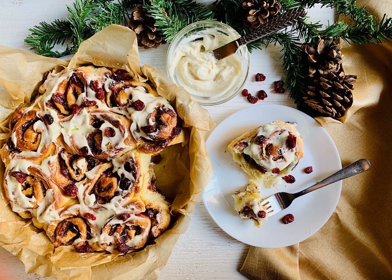 Cranberry-Citrus Cinnamon Rolls with Cream Cheese Icing | Vitacost.com/Blog