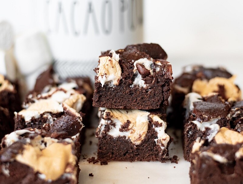 Homemade Gluten-Free Hot Chocolate Brownies with Marshmallows | Vitacost.com/Blog