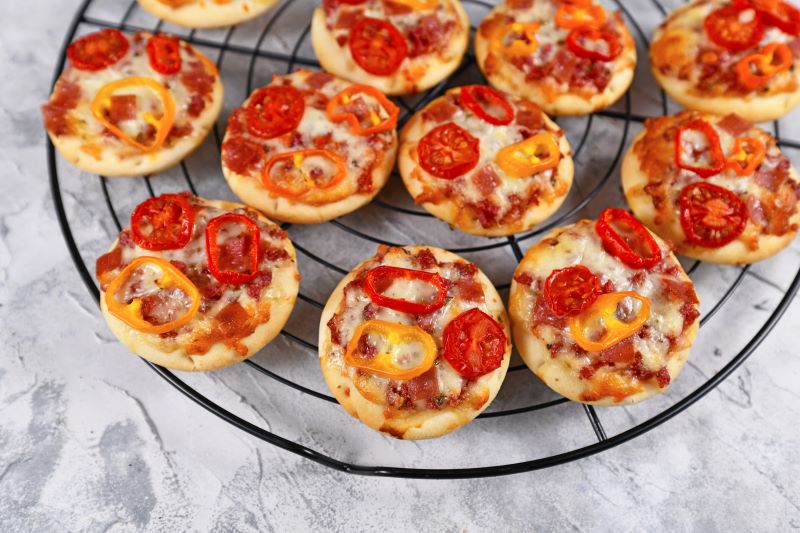 Easy Mini Pizza For Parties, Recipe