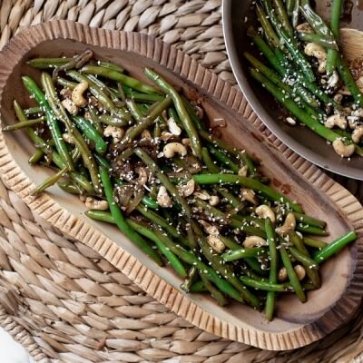 Sauteed Green Beans in an Oval Serving Dish to Represent Thanksgiving Green Beans | Vitacost.com/Blog