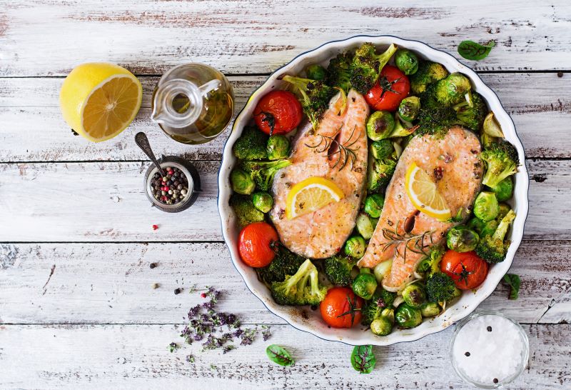 One-Pan Baked Salmon & Veggies in Baking Dish With Lemon & Rosemary