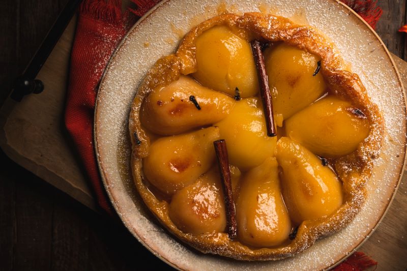Simple & Elegant Pear Tarte Tatin
