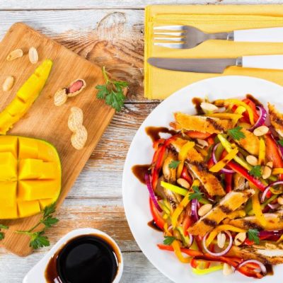 Chicken with Mango & Peppers Salad