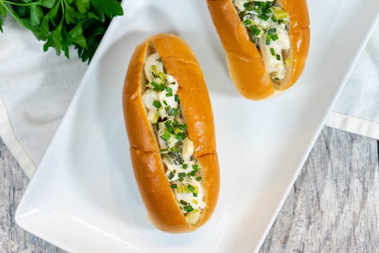 Hearts of Palm Lobster Roll Recipe (Vegan)