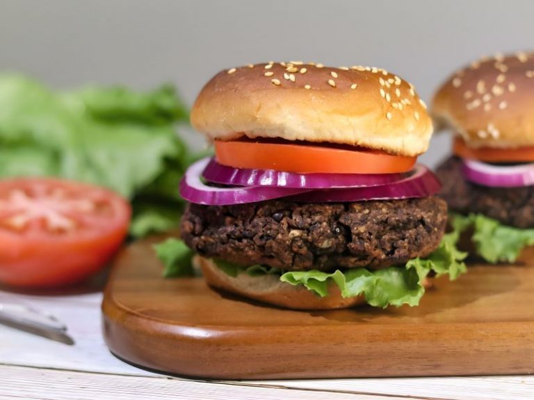 Grilled Mushroom & Bean Burger Recipe