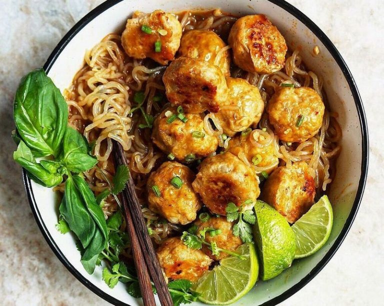 Shirataki Noodles Recipe Lemongrass Meatballs shirataki-noodles-recipe-lemongrass-meatballs