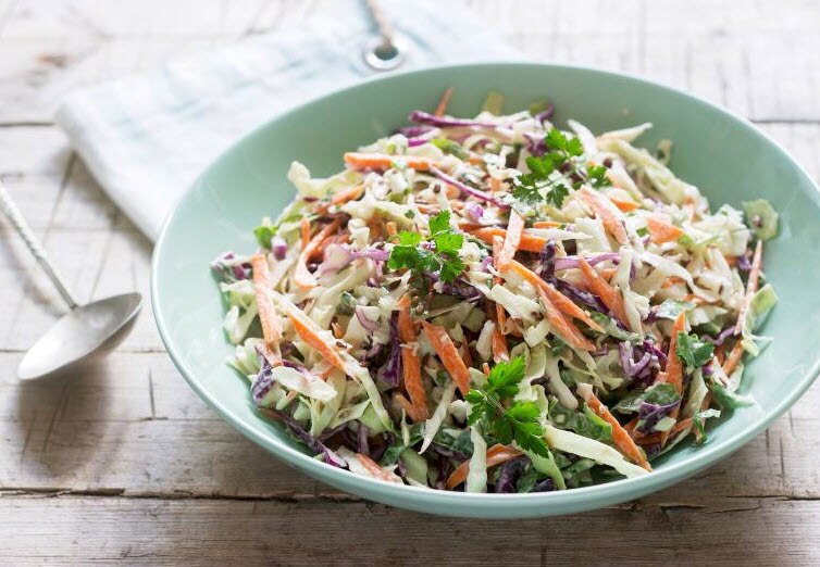 Keto-Friendly Cool & Crunchy Coleslaw