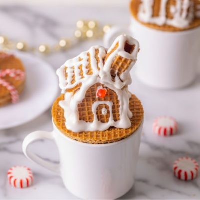 Stroopwafel House Mug Topper