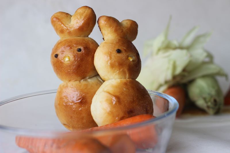 Easter Bunny Rolls in Bowl