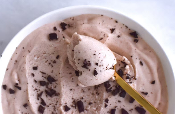Dairy-Free Peppermint Chip Nice Cream