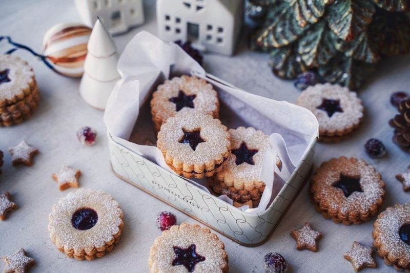 Vegan Cranberry Linzer Cookies (Gluten-Free)