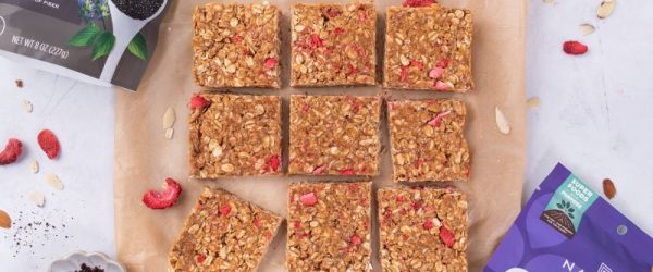 Strawberry Superfood Granola Bars