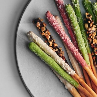 DIY Pocky Sticks (6 Ways!)