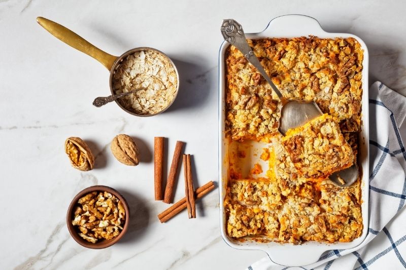 Baked Oatmeal With Pumpkin